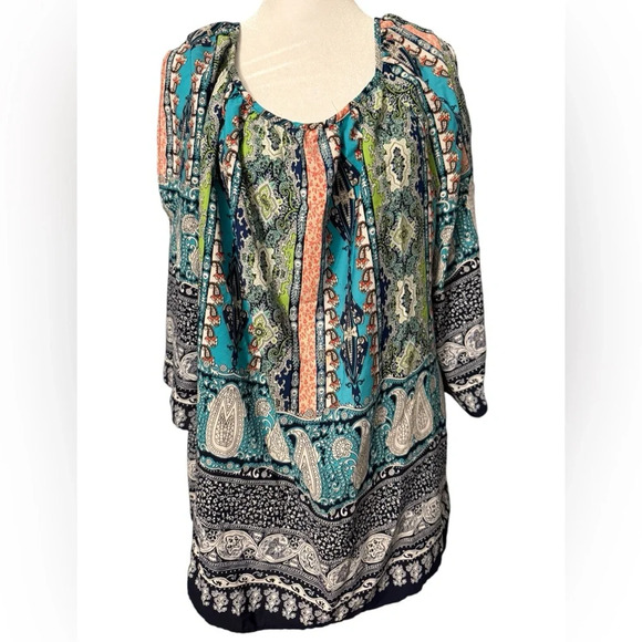 Moa Moa multicolored round neck cold shoulders & open 3/4 sleeves Womens size 2X - Picture 1 of 8